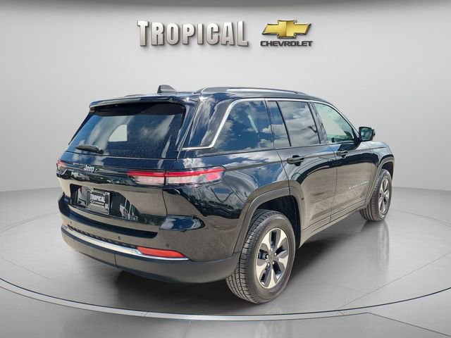 Used 2024 Jeep Grand Cherokee Limited 4xe AWD/4WD image 3