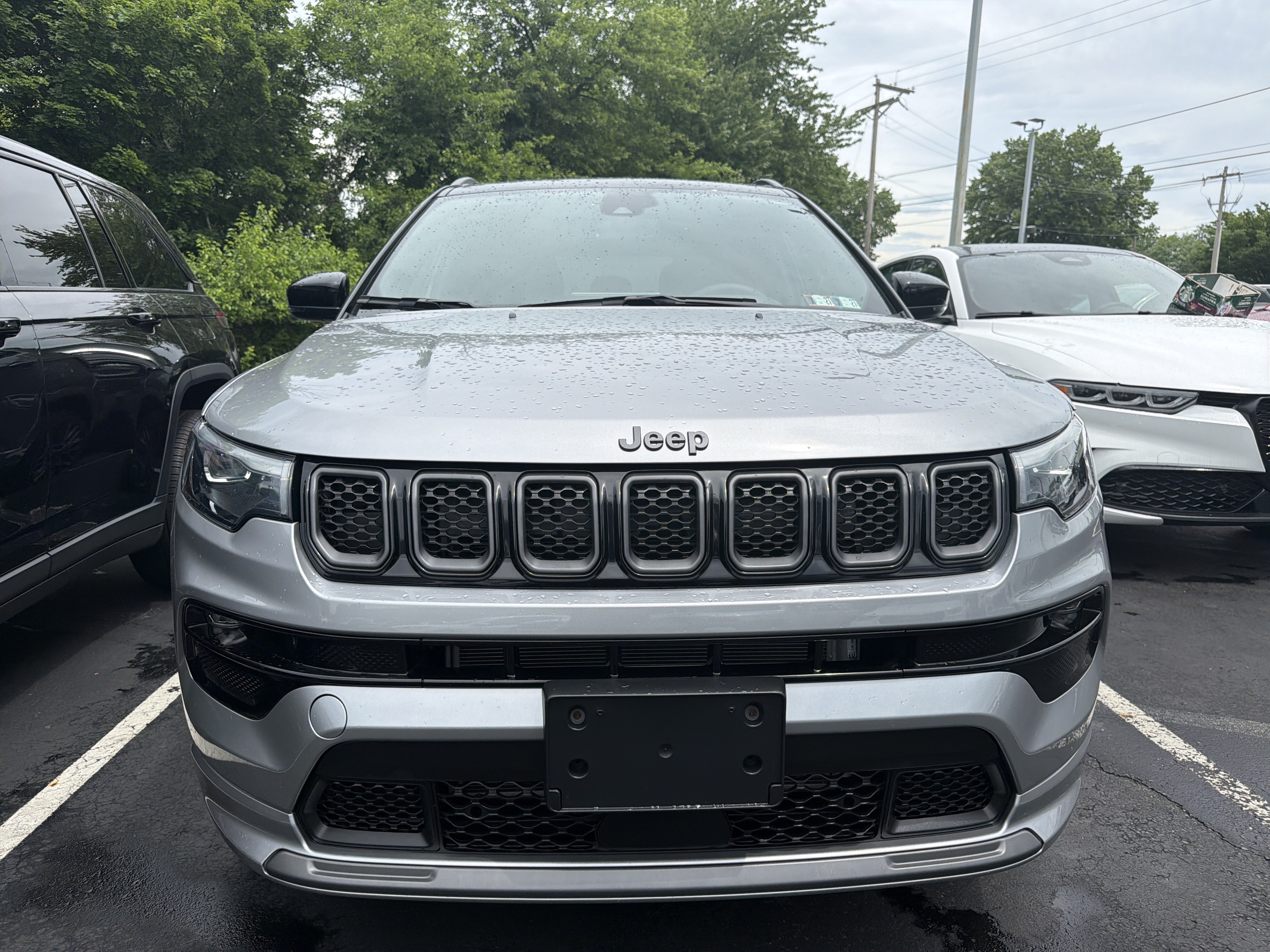 Used 2023 Jeep Compass High Altitude AWD/4WD image 2