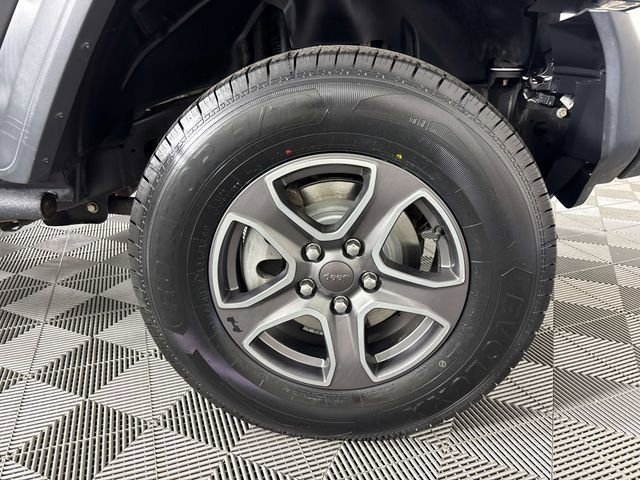 Used 2018 Jeep Wrangler Unlimited Sport S AWD/4WD image 30