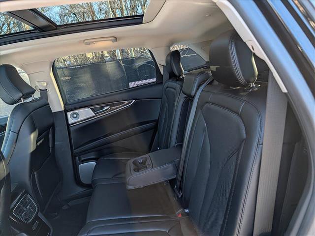 Used 2022 Lincoln Nautilus Reserve w/ Equipment Group 202A image 27