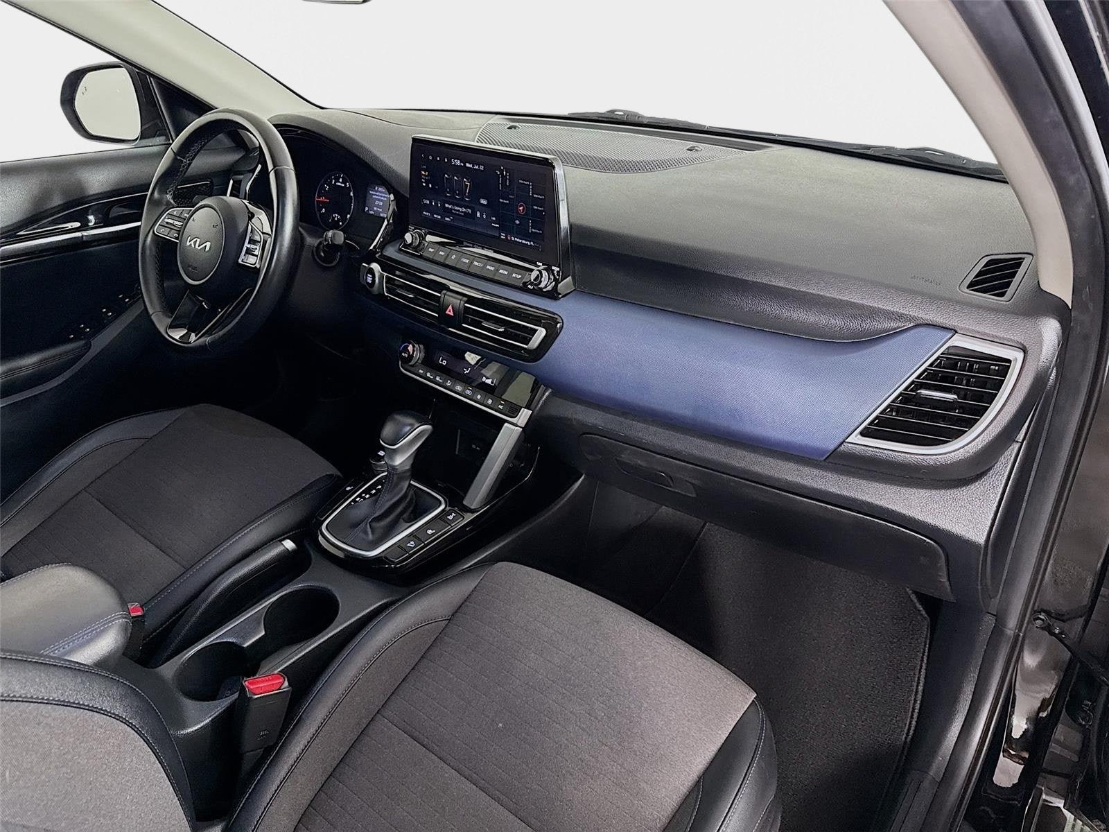 Certified 2022 Kia Seltos Nightfall Edition AWD/4WD image 29