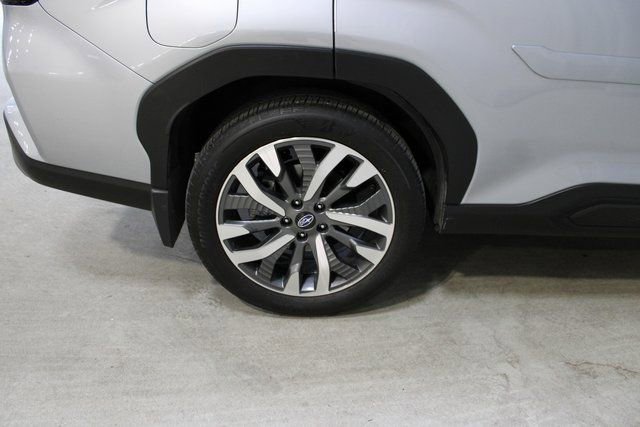 Used 2025 Subaru Forester Touring w/ Popular Package - Touring image 12