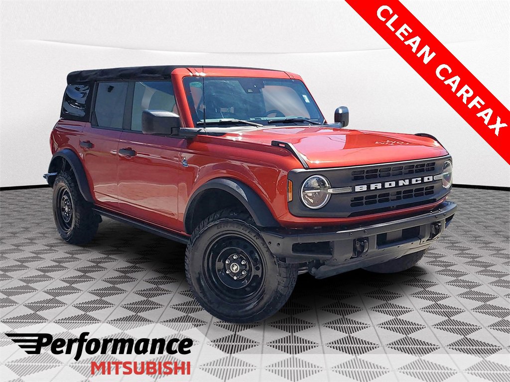 Used 2022 Ford Bronco Black Diamond video 1