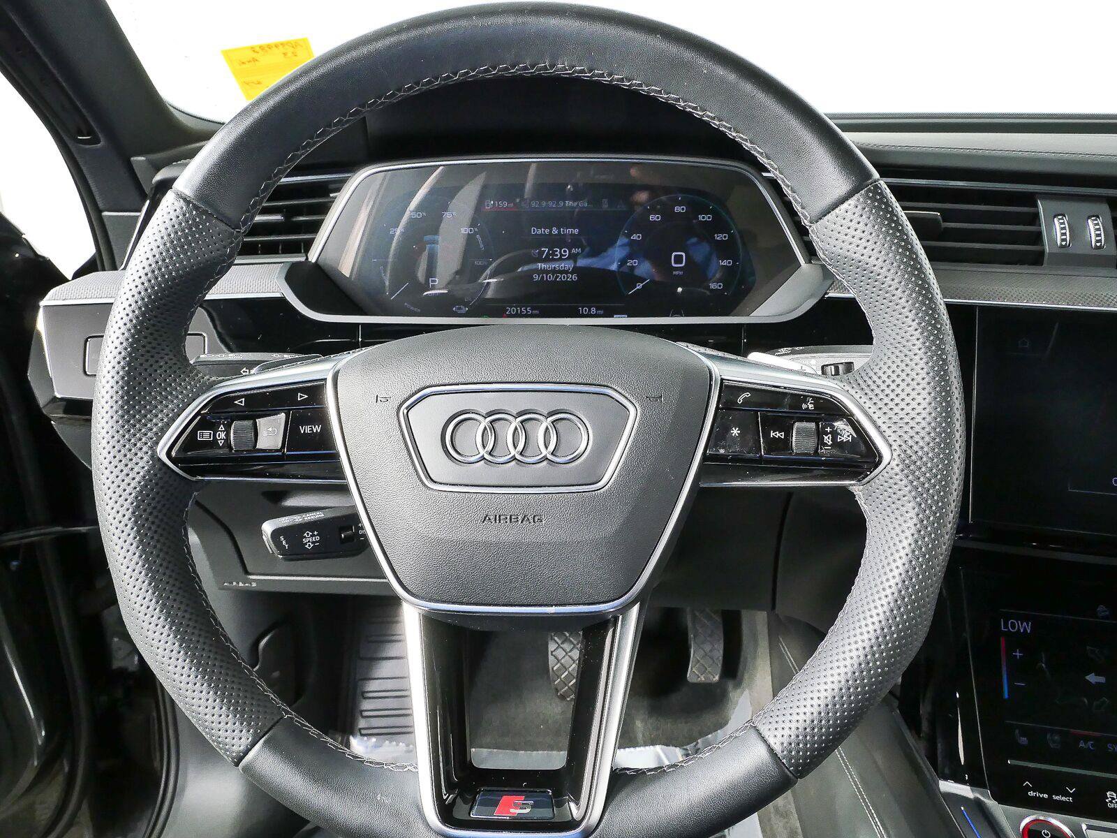 Used 2023 Audi e-tron S Prestige w/ Prestige Package AWD/4WD image 12