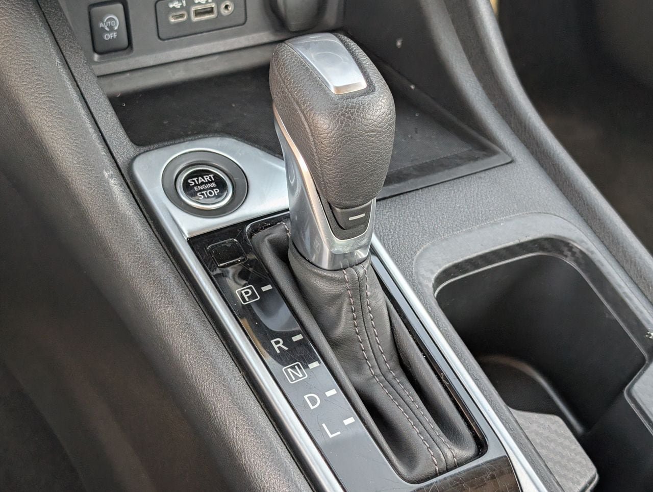 Used 2024 Nissan Sentra SV FWD image 21