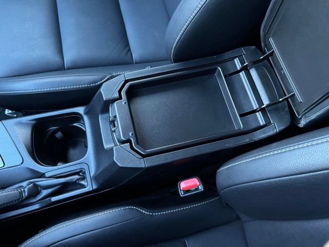 Used 2018 Toyota RAV4 Limited AWD/4WD image 20