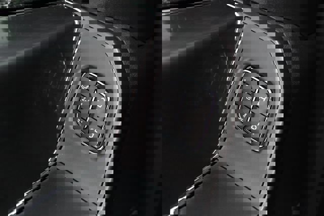 New 2026 Ford F150 Lariat w/ Equipment Group 502A High image 7