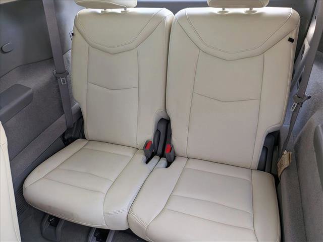 Used 2024 Cadillac XT6 Premium Luxury w/ Technology Package AWD/4WD image 15