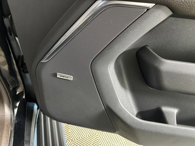 Used 2021 GMC Yukon XL Denali w/ Denali Premium Package image 29