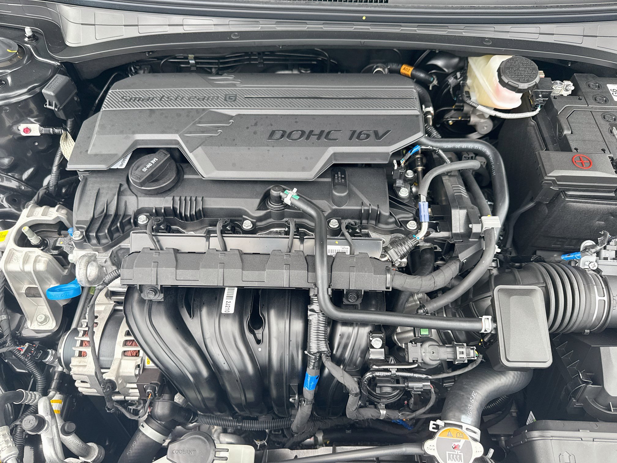 New 2026 Hyundai Elantra SEL Sport FWD image 22