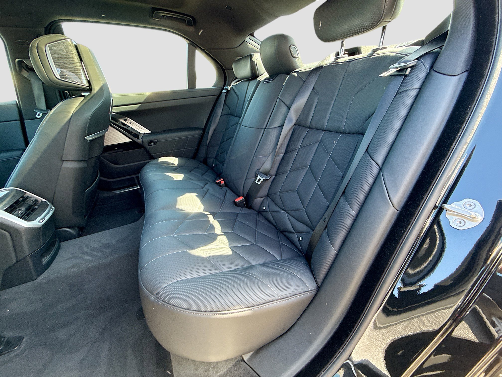 Used 2026 BMW 740i image 20