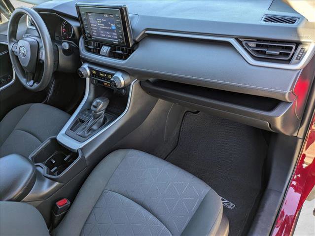 Used 2022 Toyota RAV4 XLE image 22