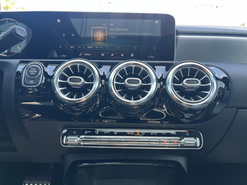 Used 2020 Mercedes-Benz CLA 35 AMG 4MATIC image 20
