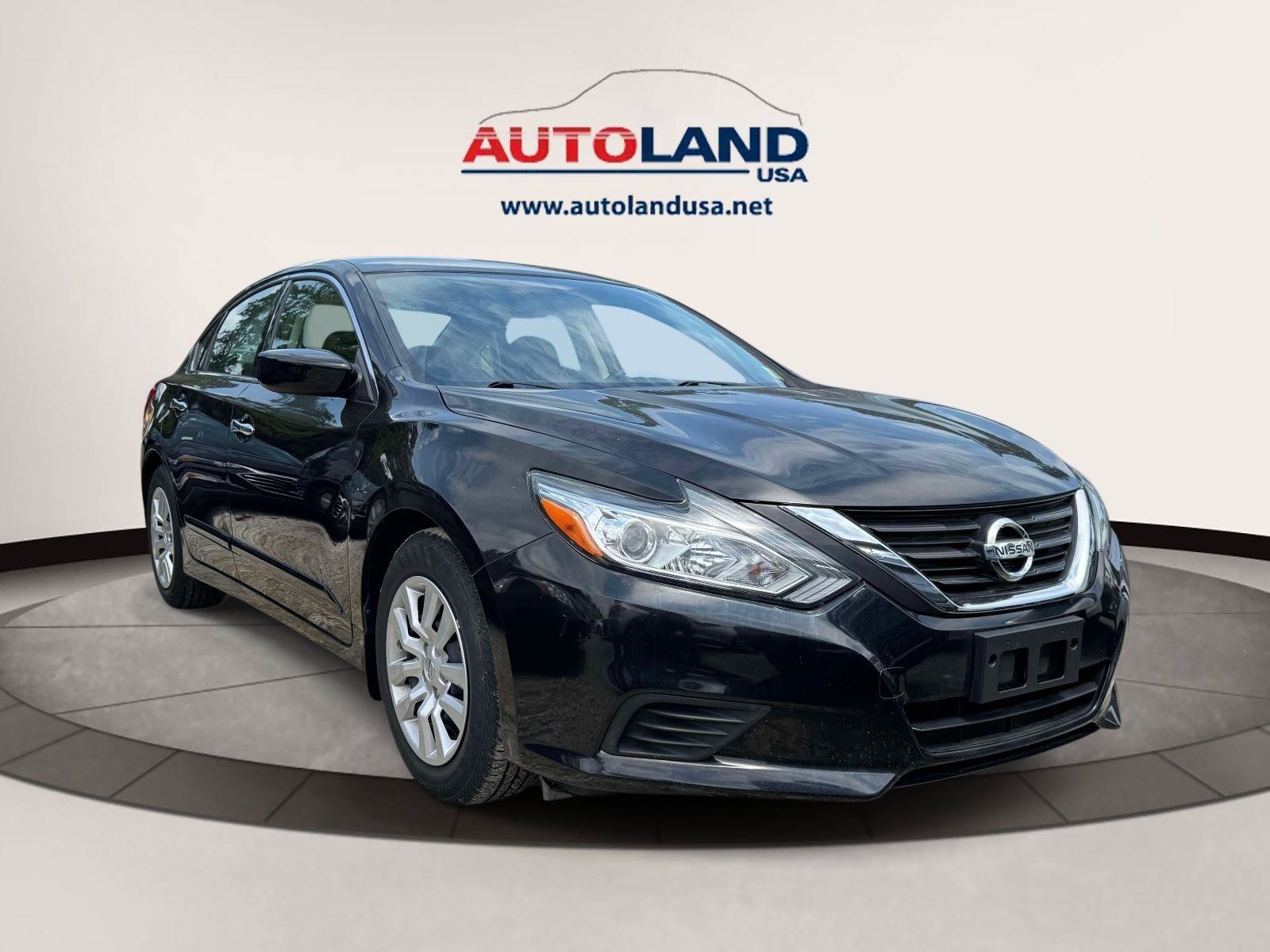 Used 2018 Nissan Altima 2.5 S w/ S Convenience Package FWD image 2