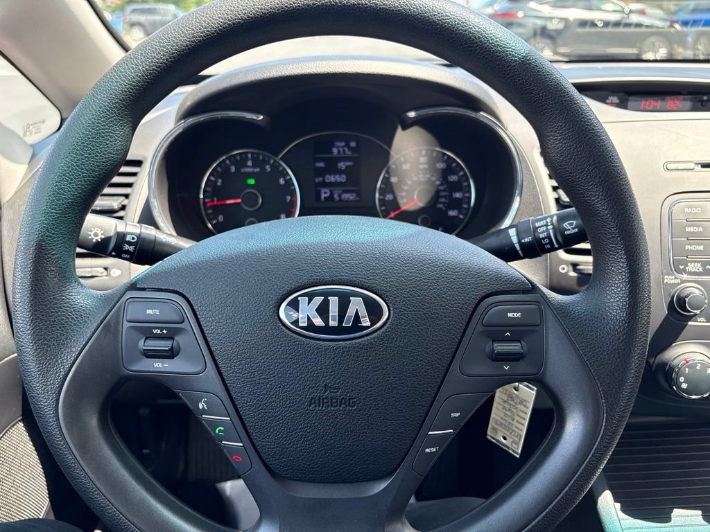 Used 2016 Kia Forte LX FWD image 18