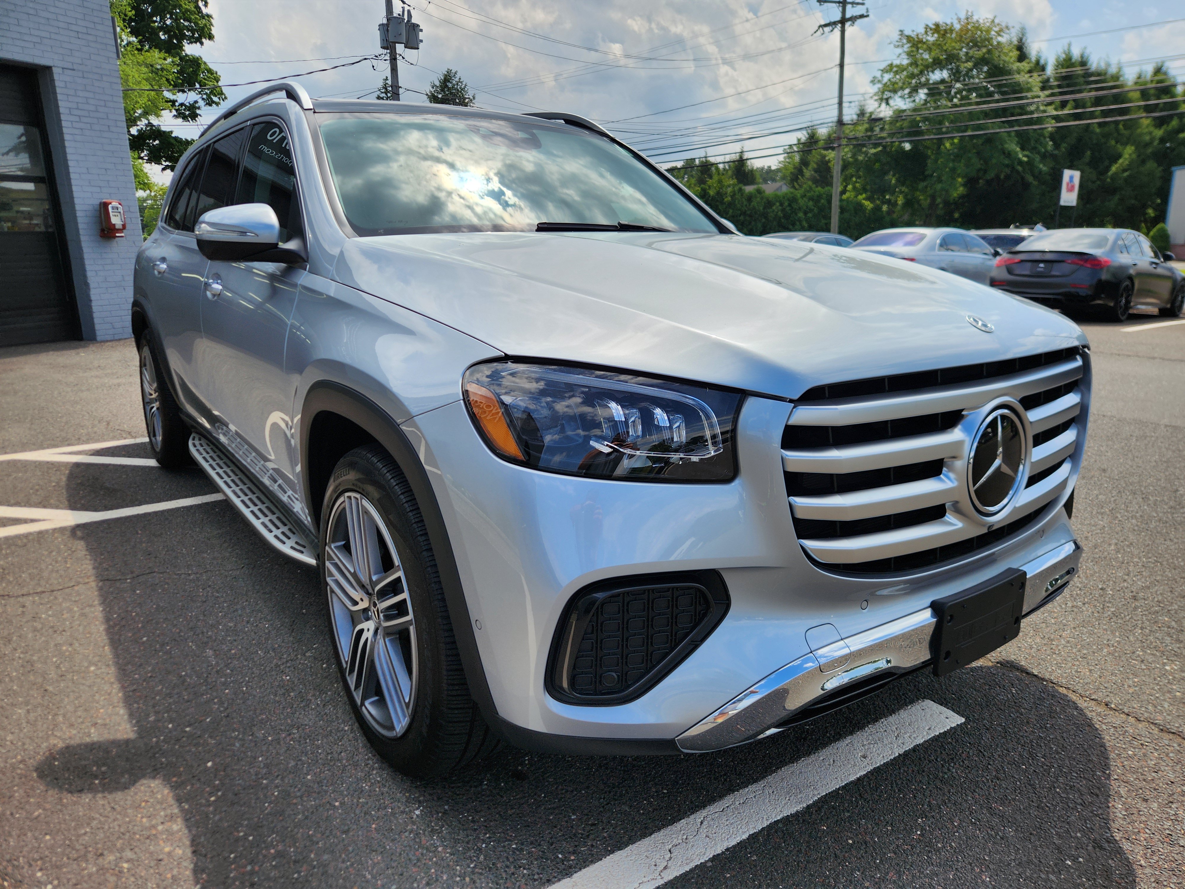 Used 2024 Mercedes-Benz GLS 450 4MATIC image 22