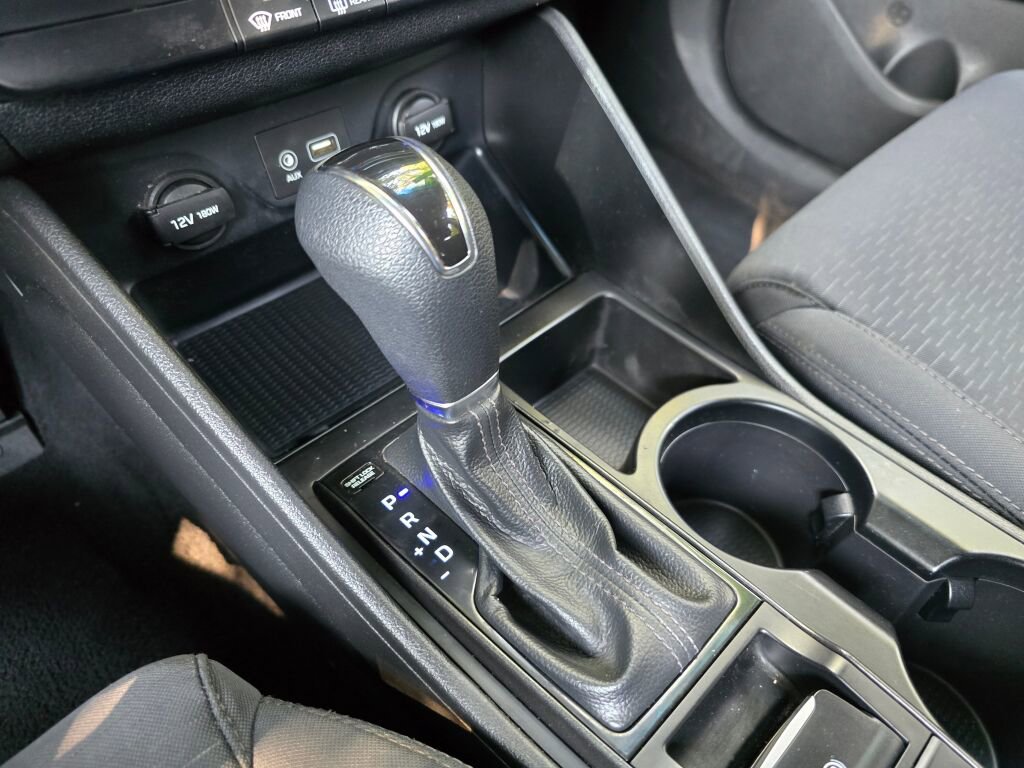 Used 2020 Hyundai Tucson SE image 30