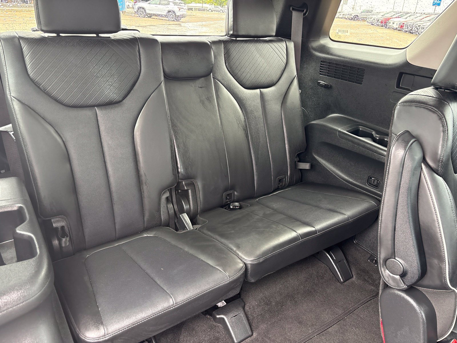 Used 2025 Hyundai Palisade SEL FWD image 19