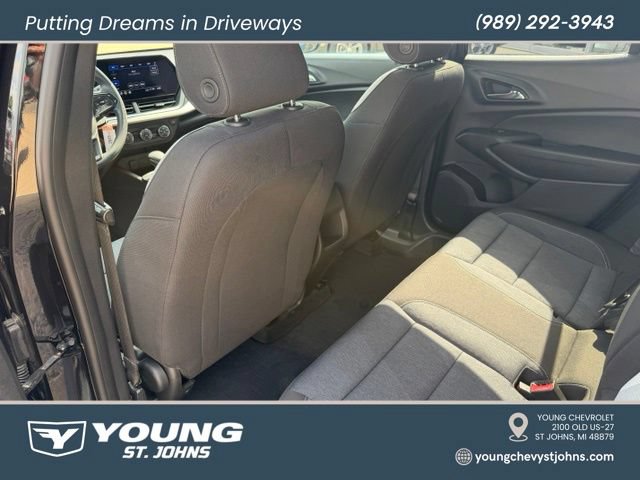 Certified 2024 Chevrolet Trax LS FWD image 30