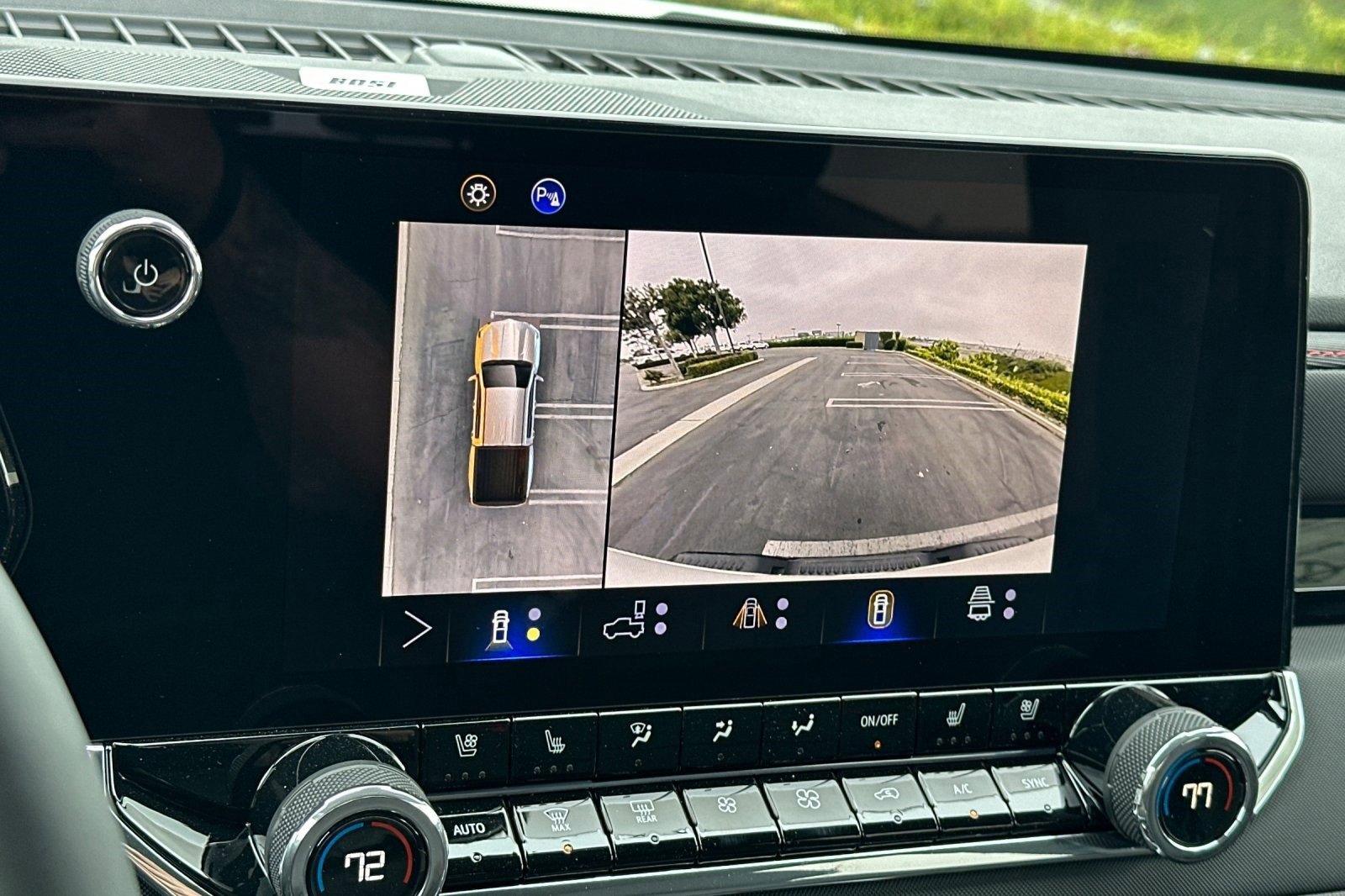 New 2025 Chevrolet Colorado Z71 w/ Technology Package image 22