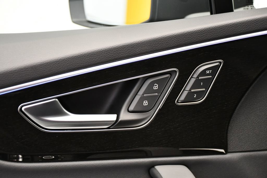 New 2025 Audi Q7 3.0T Premium Plus image 33