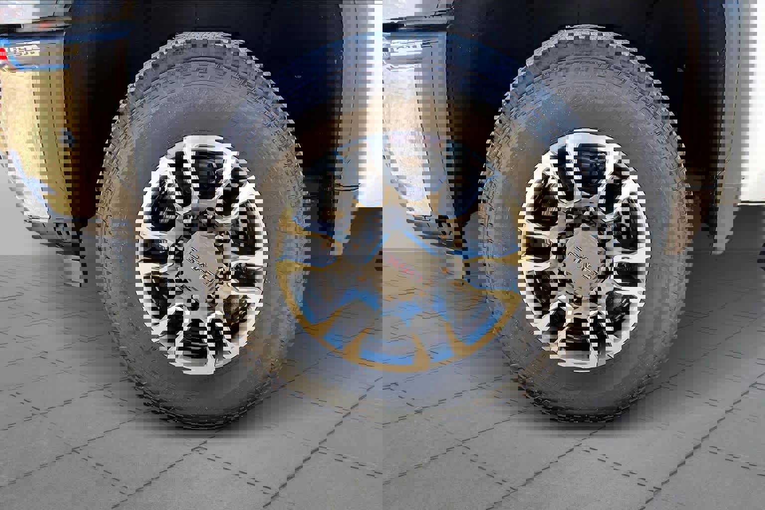 Used 2024 GMC Sierra 2500 SLT w/ SLT Premium Package image 22