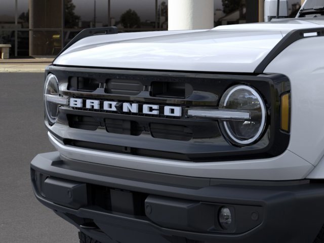 New 2026 Ford Bronco Outer Banks AWD/4WD image 19