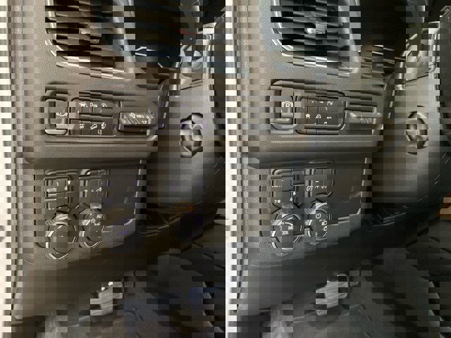 Used 2024 Chevrolet Tahoe High Country image 19