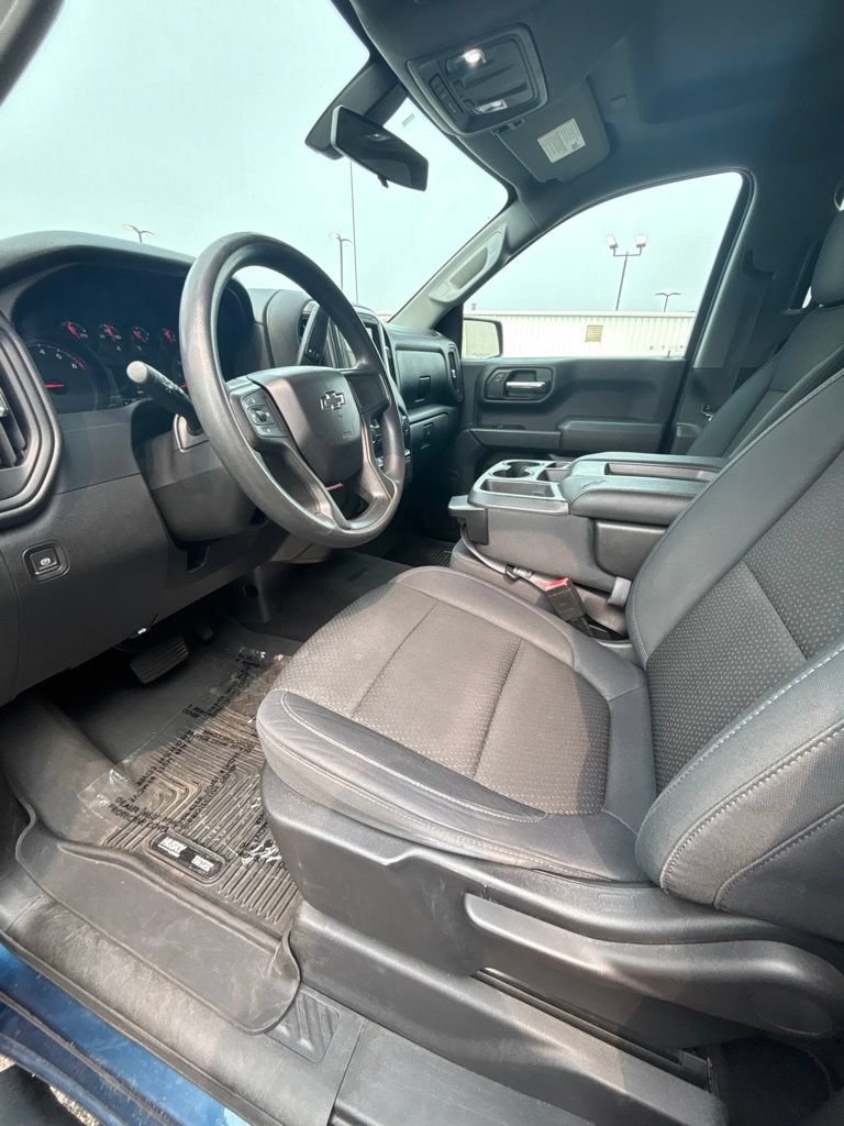 Used 2019 Chevrolet Silverado 1500 Custom Trail Boss w/ Custom Convenience Package AWD/4WD image 11