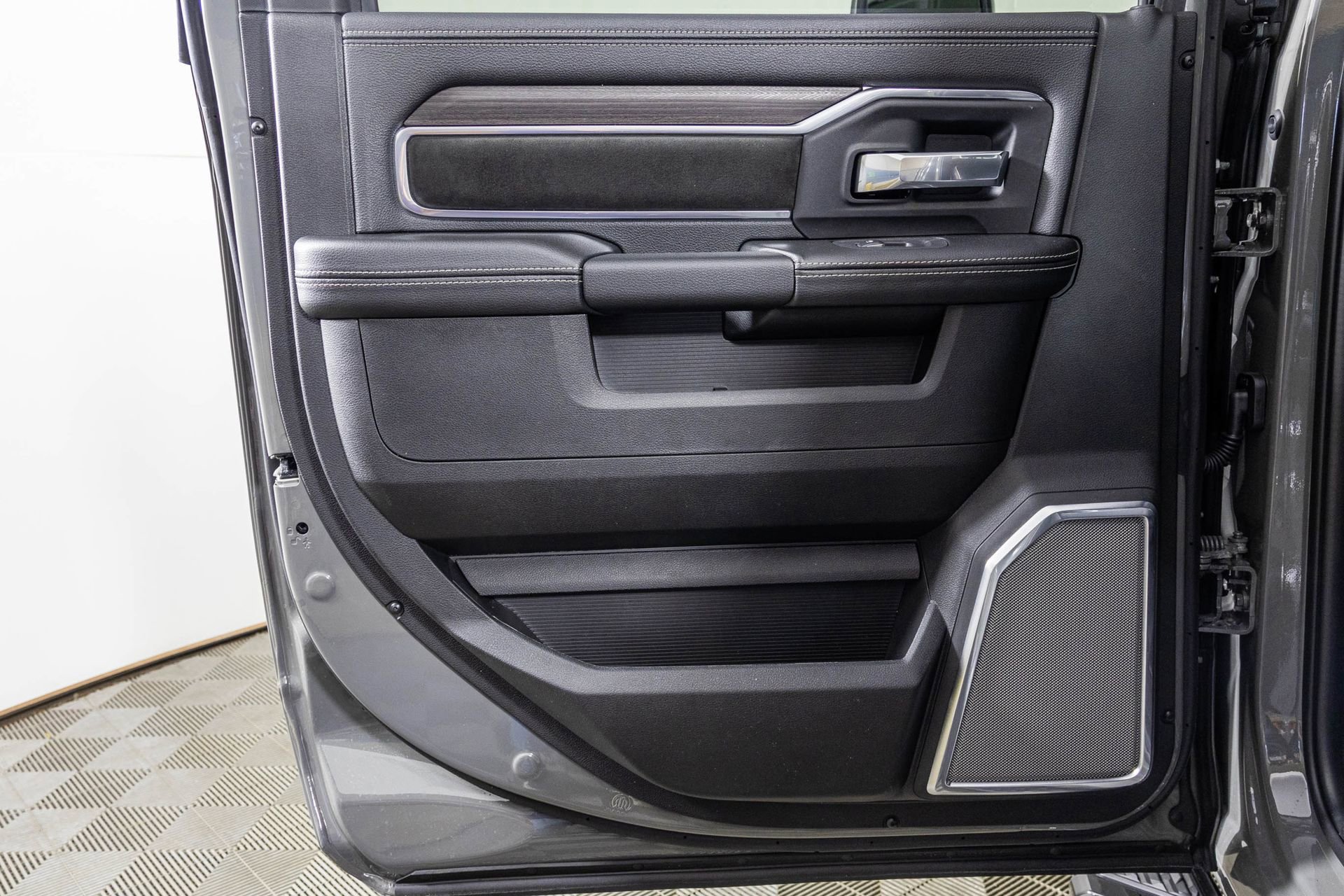 New 2026 RAM 2500 Laramie image 38
