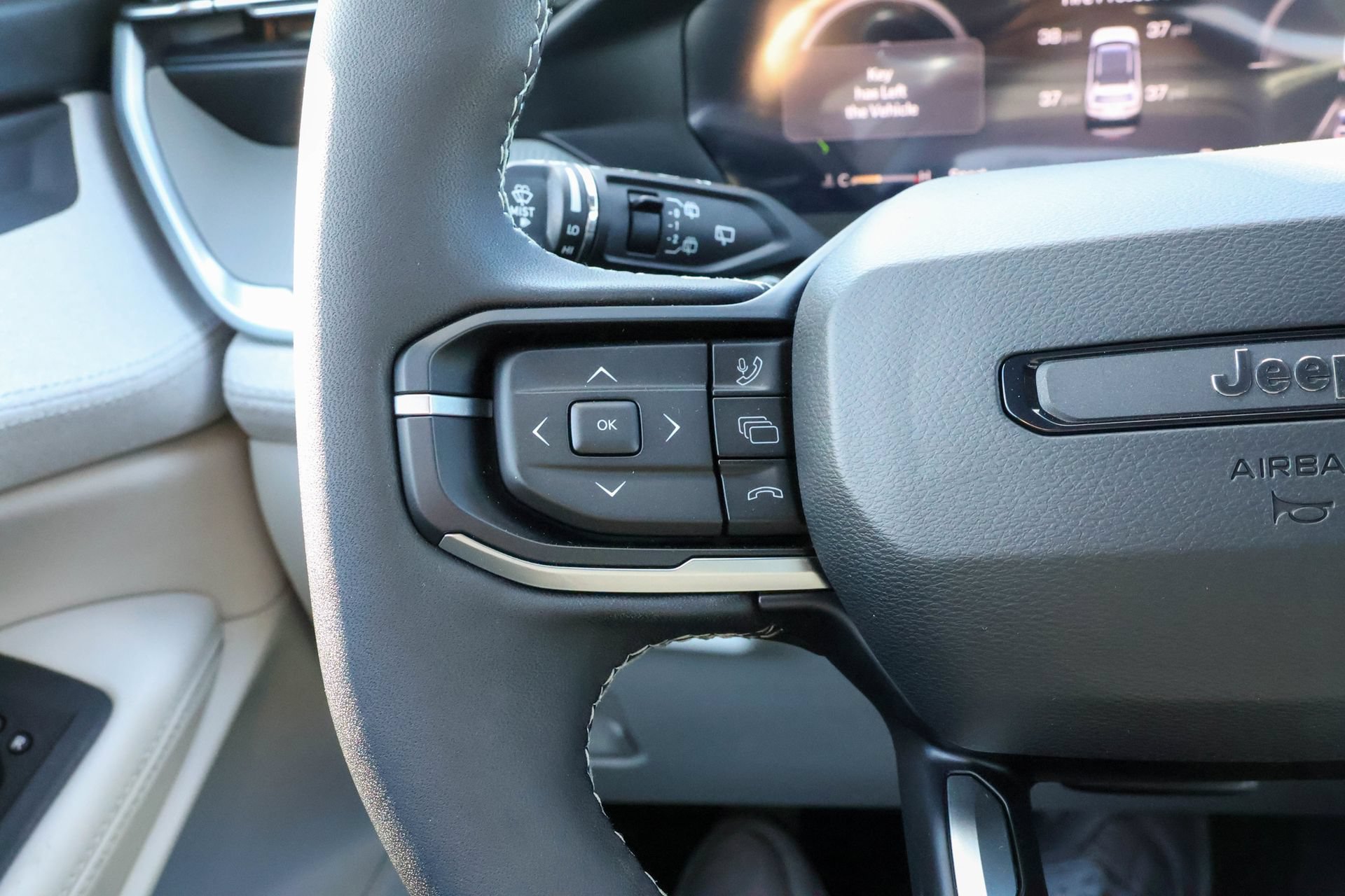 New 2026 Jeep Cherokee Laredo AWD/4WD image 27