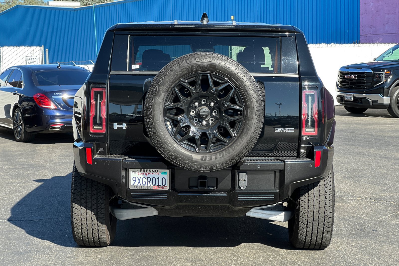 Used 2025 GMC Hummer EV 2X AWD/4WD image 6