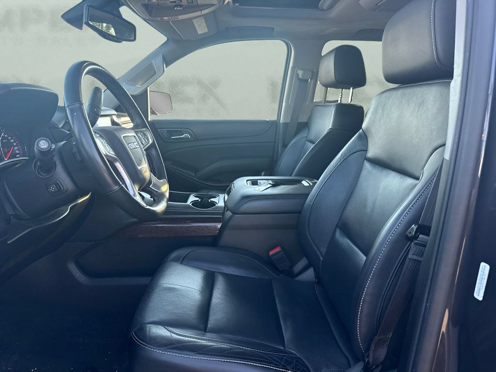 Used 2016 GMC Yukon SLT w/ Open Road Package AWD/4WD image 12
