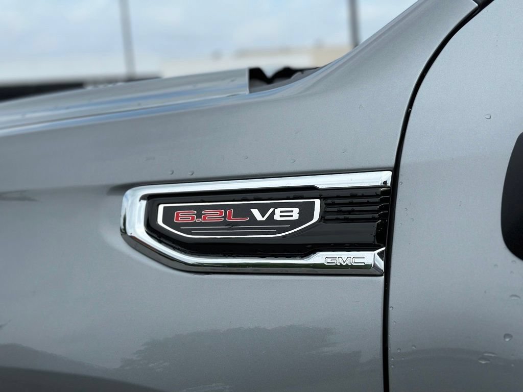 New 2026 GMC Sierra 1500 SLT w/ SLT Premium Package AWD/4WD image 38