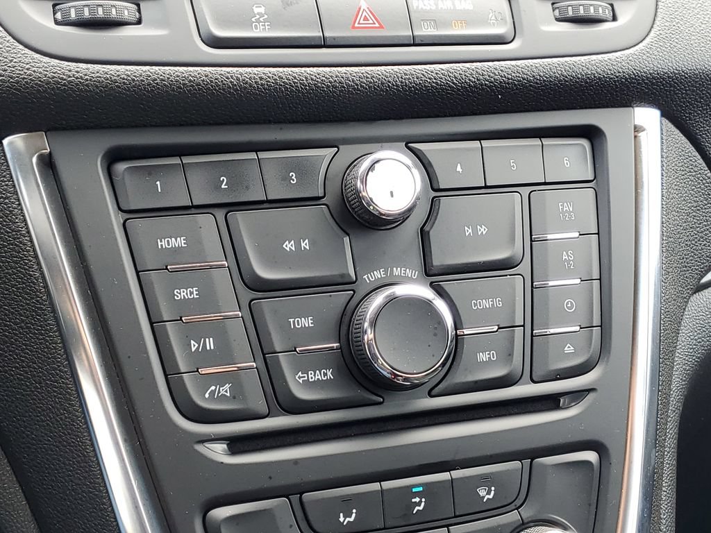 Used 2015 Buick Encore Convenience AWD/4WD image 25