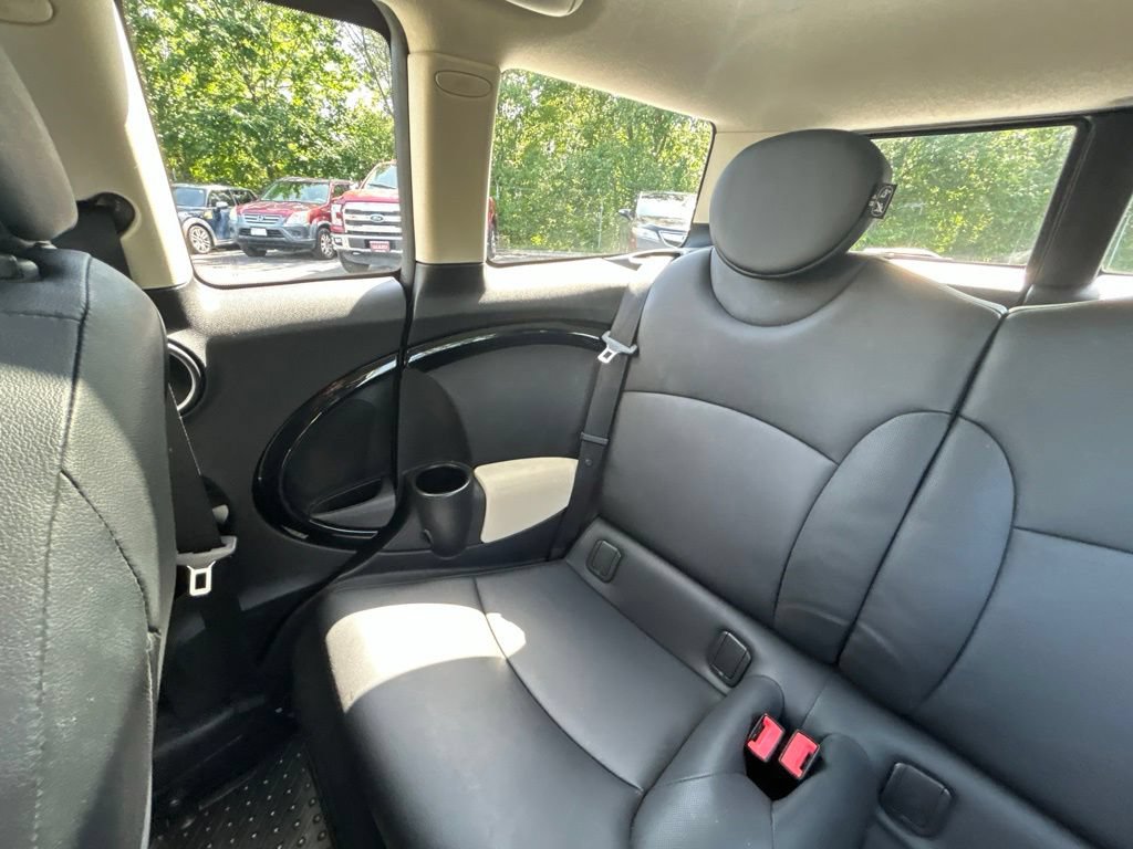 Used 2013 MINI Cooper Clubman S FWD image 25