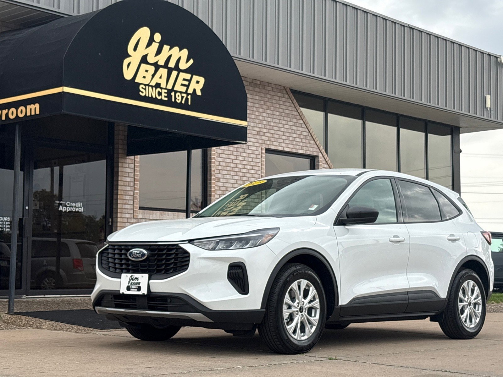 New 2025 Ford Escape Active