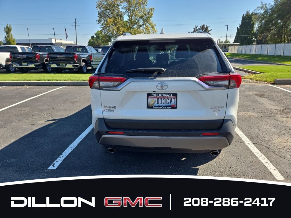 Used 2020 Toyota RAV4 Limited AWD/4WD image 4