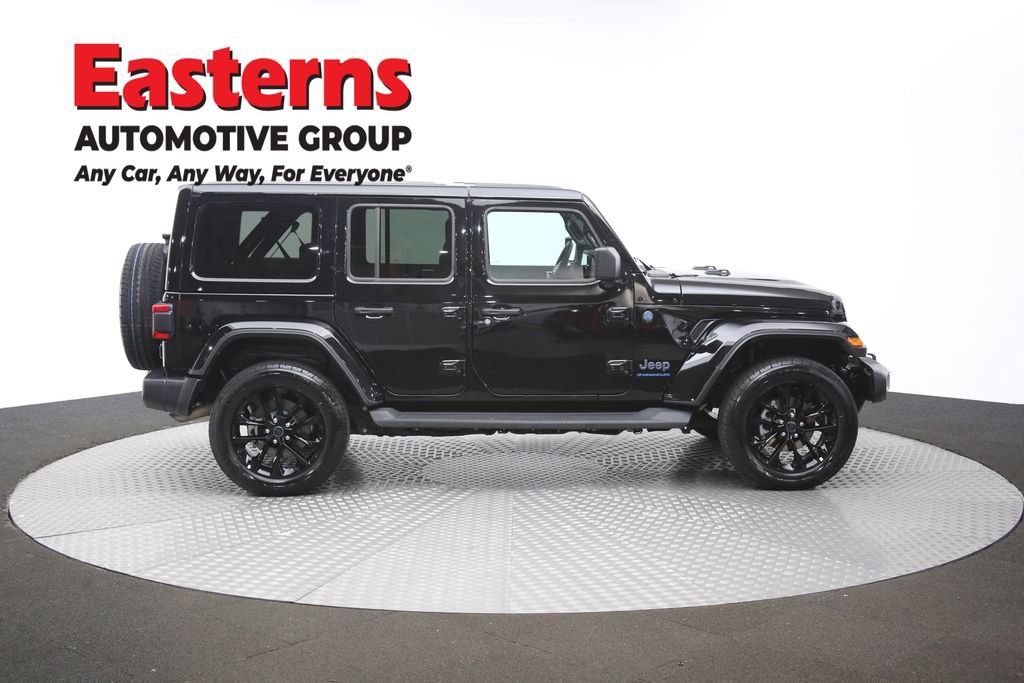 Used 2025 Jeep Wrangler Unlimited Sahara w/ Safety Group image 46
