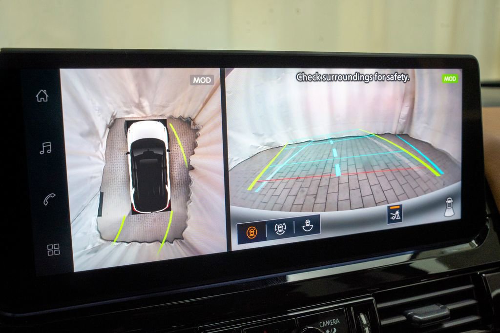 New 2026 Nissan Pathfinder Platinum image 18