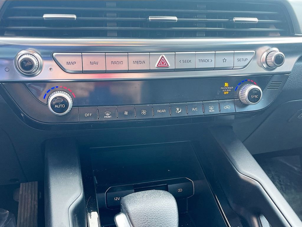 Used 2022 Kia Telluride LX image 16