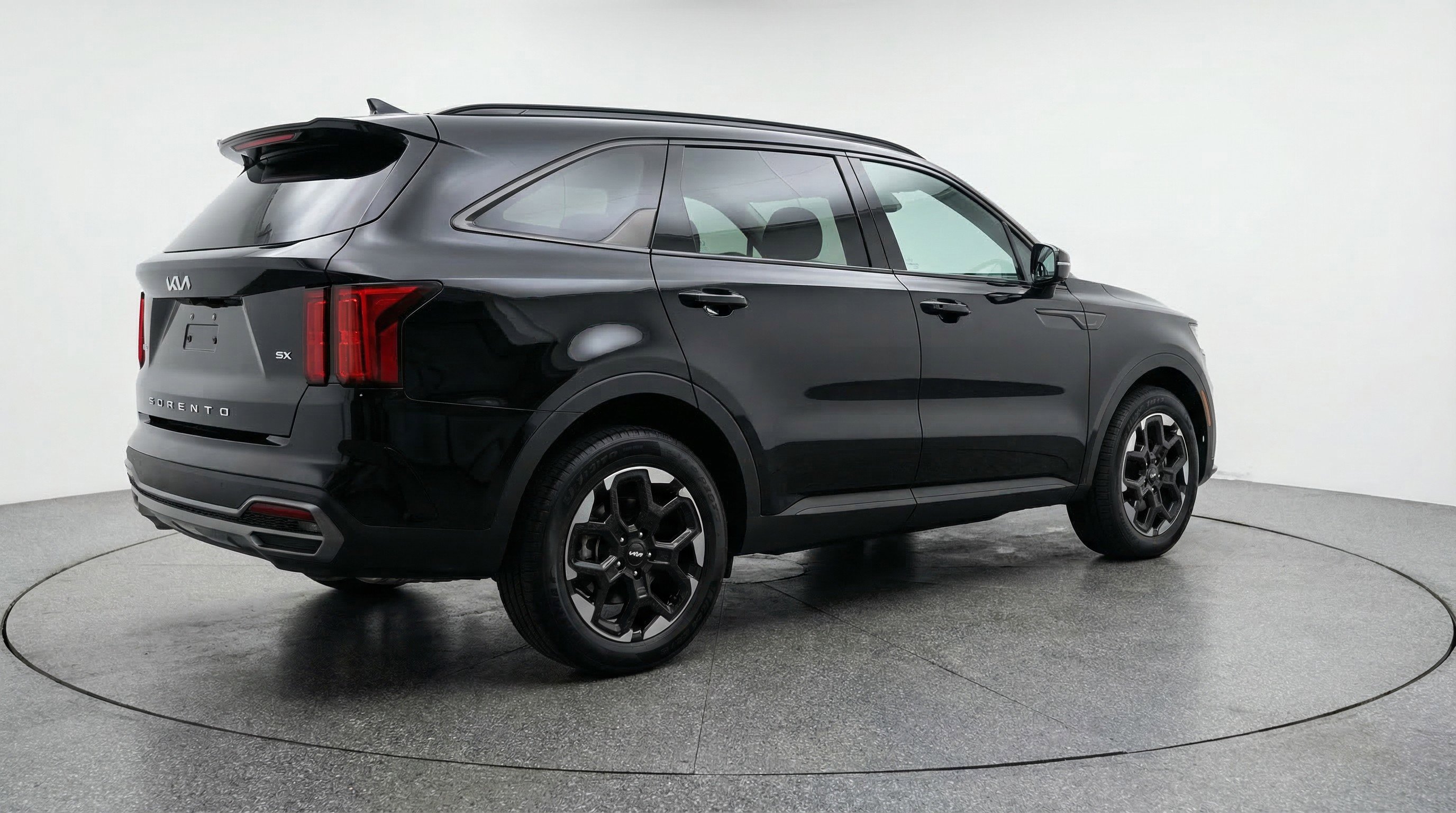 Used 2024 Kia Sorento S AWD/4WD image 9
