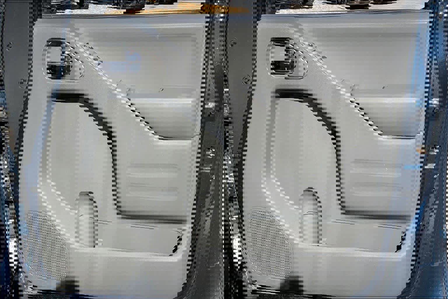 Used 2020 Nissan Frontier SV image 22