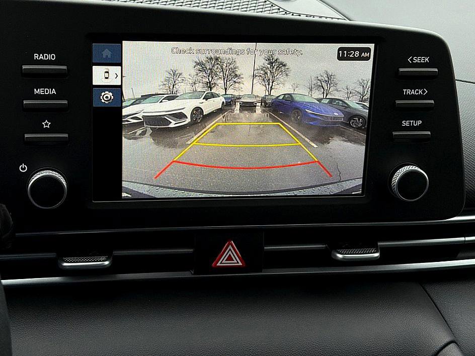 New 2026 Hyundai Elantra SE image 10