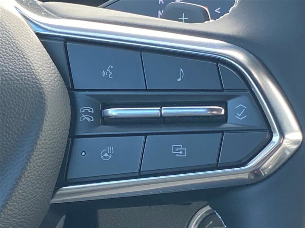 New 2026 Chevrolet Traverse LT w/ Driver Confidence Package image 8