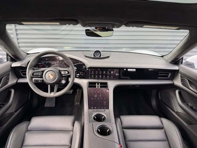 New 2024 Porsche Taycan GTS image 17