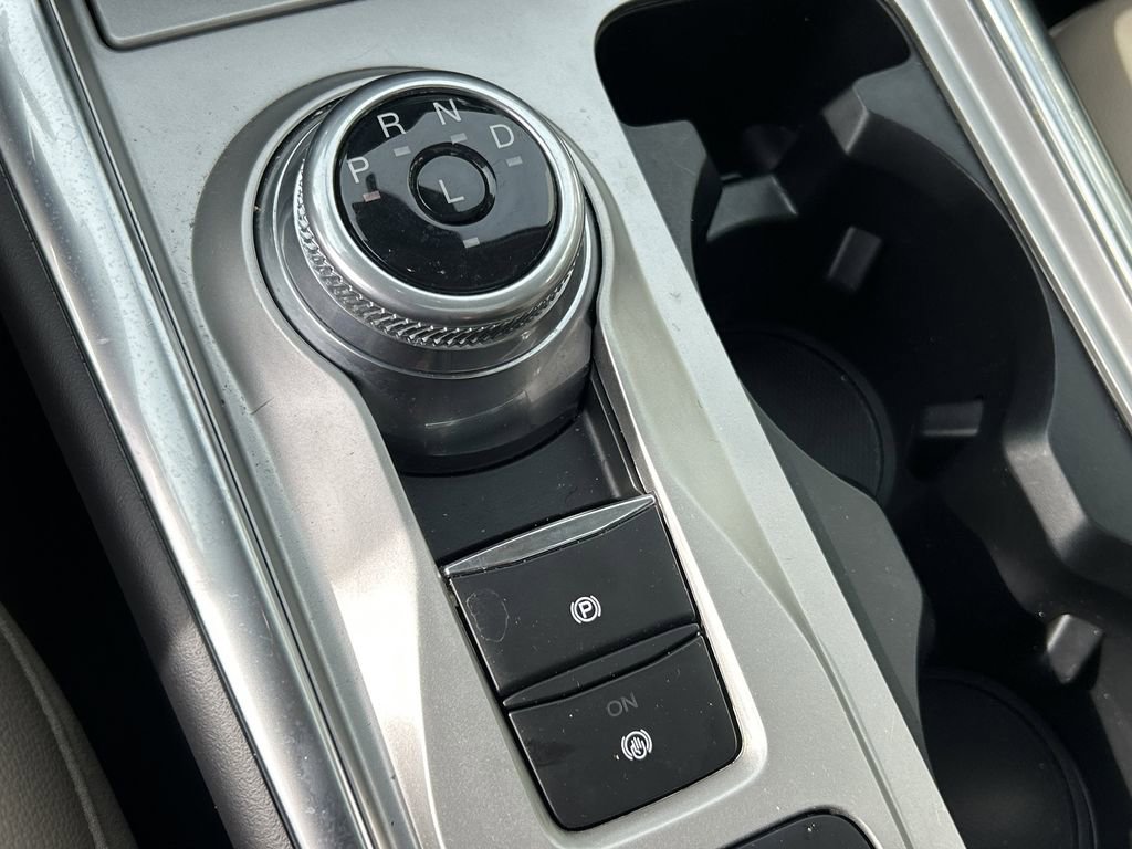 Used 2022 Ford Explorer Limited w/ Limited Technology Package image 27