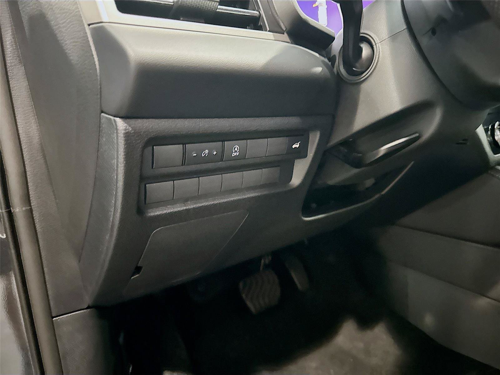 New 2026 Mitsubishi Outlander SE FWD image 7