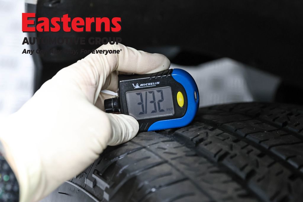 Used 2024 Chevrolet Colorado W/T image 27