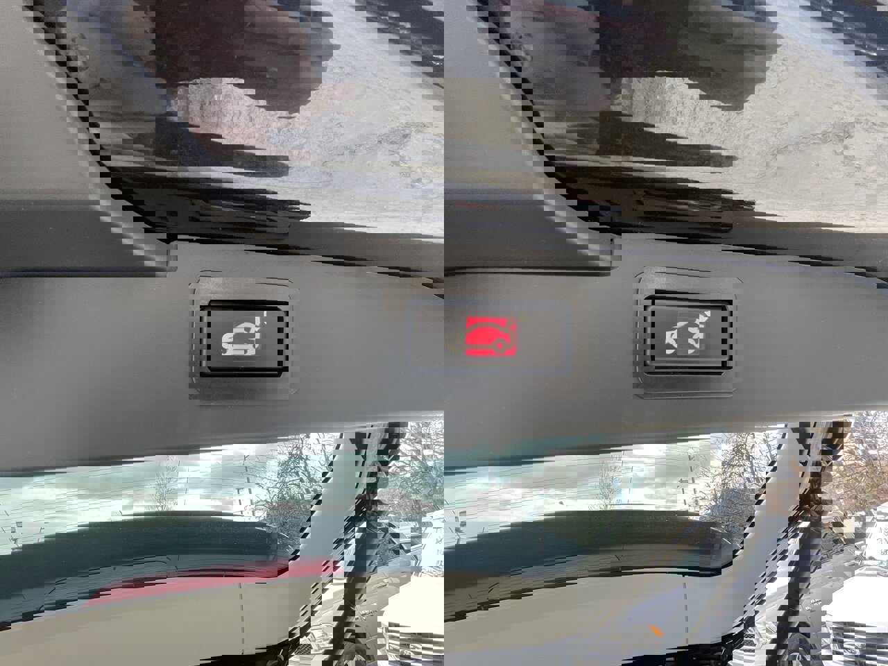 Used 2012 BMW X5 xDrive50i image 30